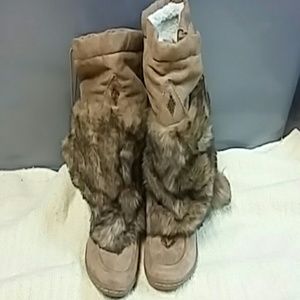 Cute bamboo faux brown suede winter boots